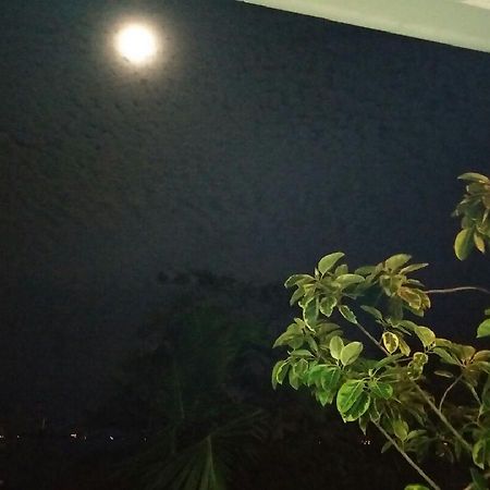 Negombo Holiday Home Buitenkant foto