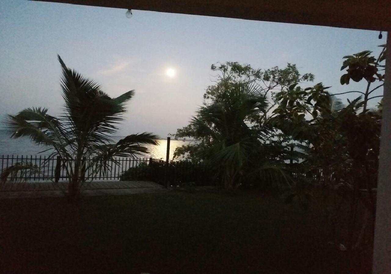 Negombo Holiday Home Buitenkant foto