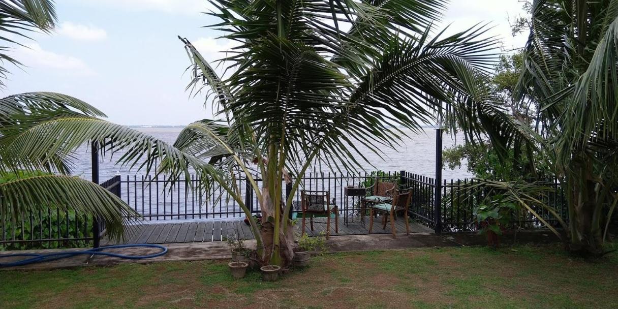 Negombo Holiday Home Buitenkant foto