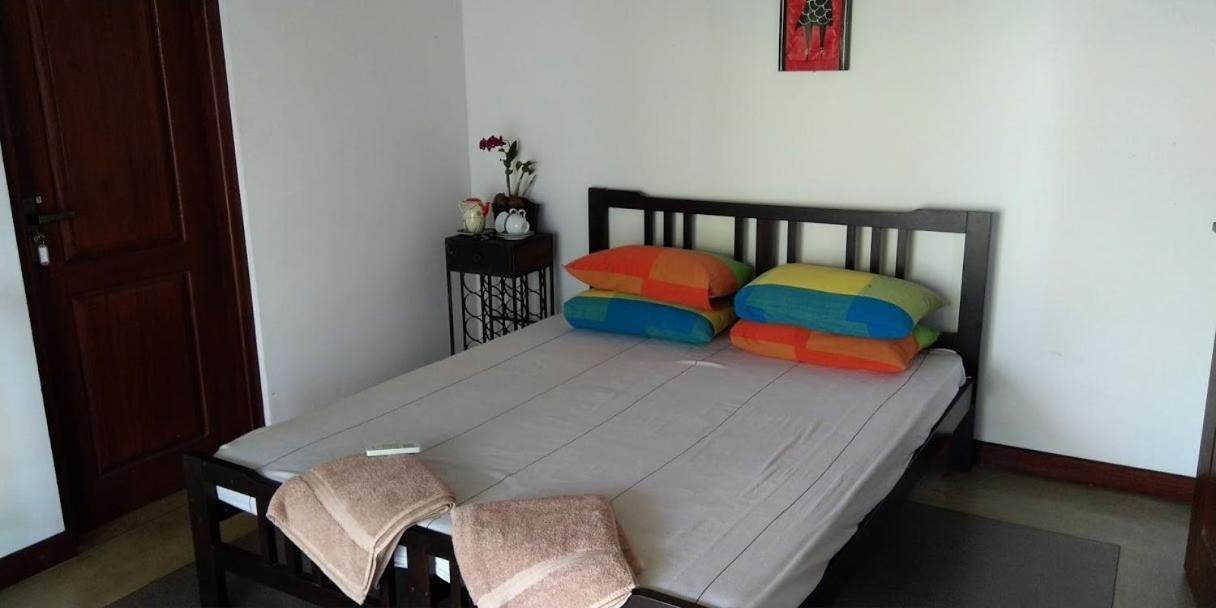Negombo Holiday Home Buitenkant foto