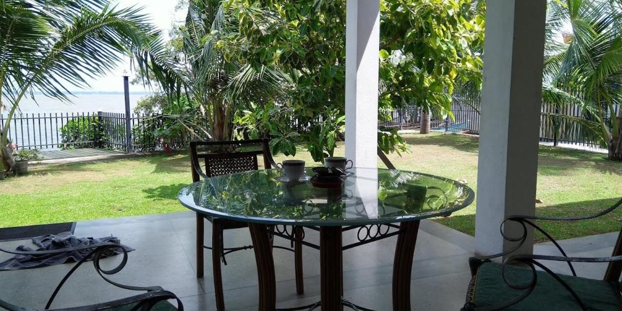 Negombo Holiday Home Buitenkant foto
