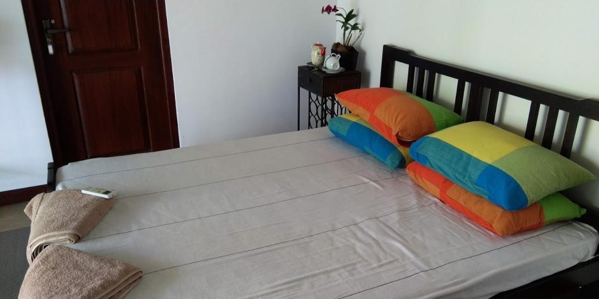 Negombo Holiday Home Buitenkant foto